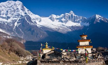 tsum valley trek photo with himalayan background