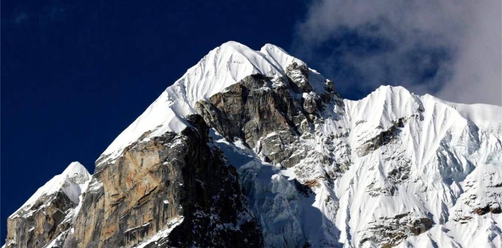 peak-of-mt-lobuche