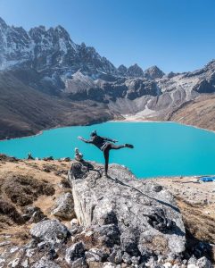 Gokyo Lake and Chola pass trek