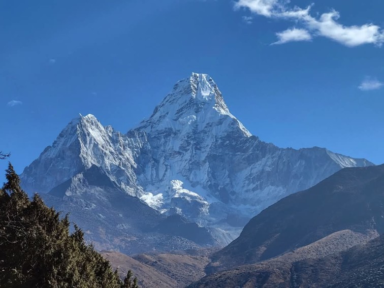 Why Everest Base Camp Is Popular